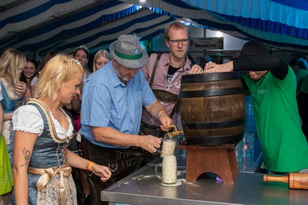 bwd-oktoberfest-10